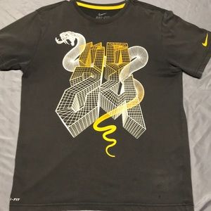 Kobe Bryant Dri-Fit Nike Tee Shirt Black Mamba